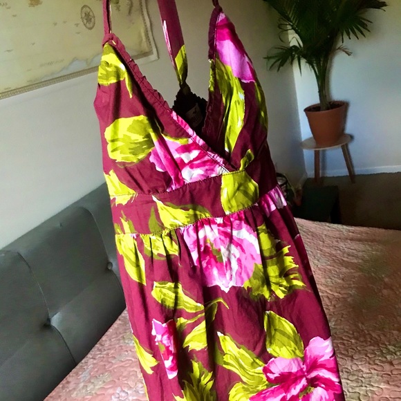Small Floral Hollister Summer Dress - Picture 2 of 2